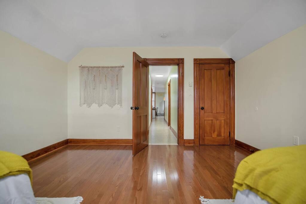 Golden Gem In Heart Of East Rock Quiet 3Br Near Dt And Yale Daire New Haven Dış mekan fotoğraf